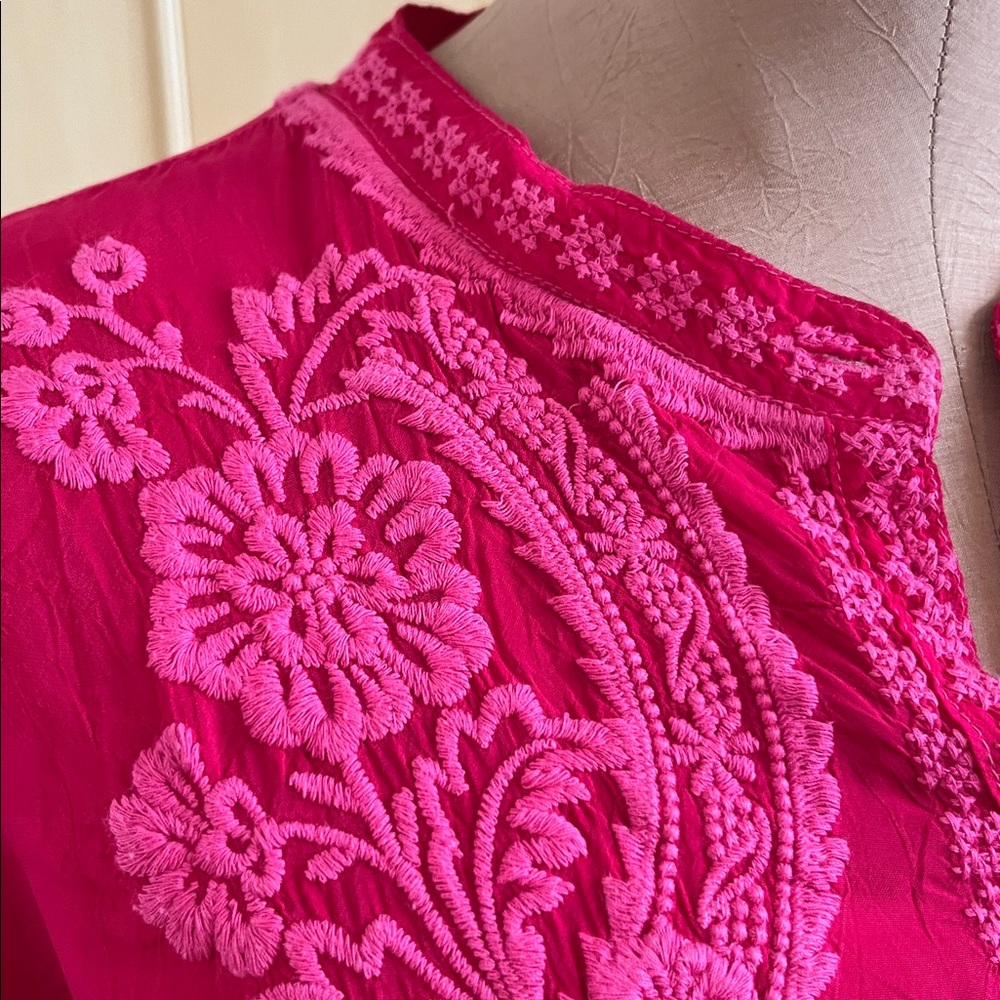 JOHNNY WAS "Midge" Boho Resort Wear Hippie-Chic Magenta Floral Embroidery Top XS - Picture 6 of 16